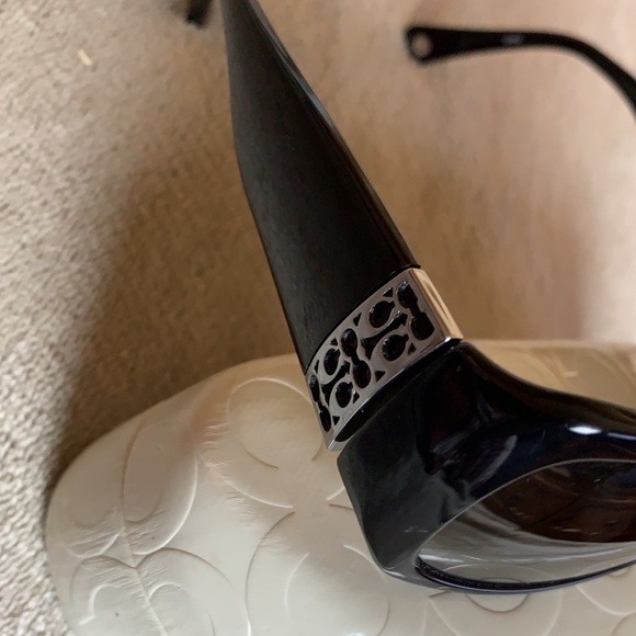 COACH SUNGLASSES - Picture 2 of 2